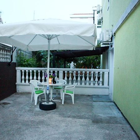 Ana Lovetovo Vodice Buitenkant foto