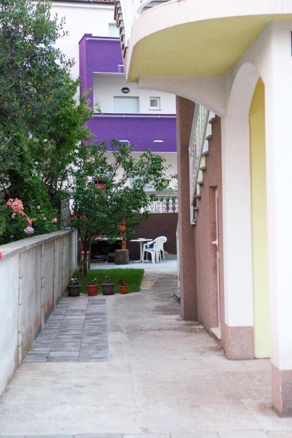 Ana Lovetovo Vodice Buitenkant foto