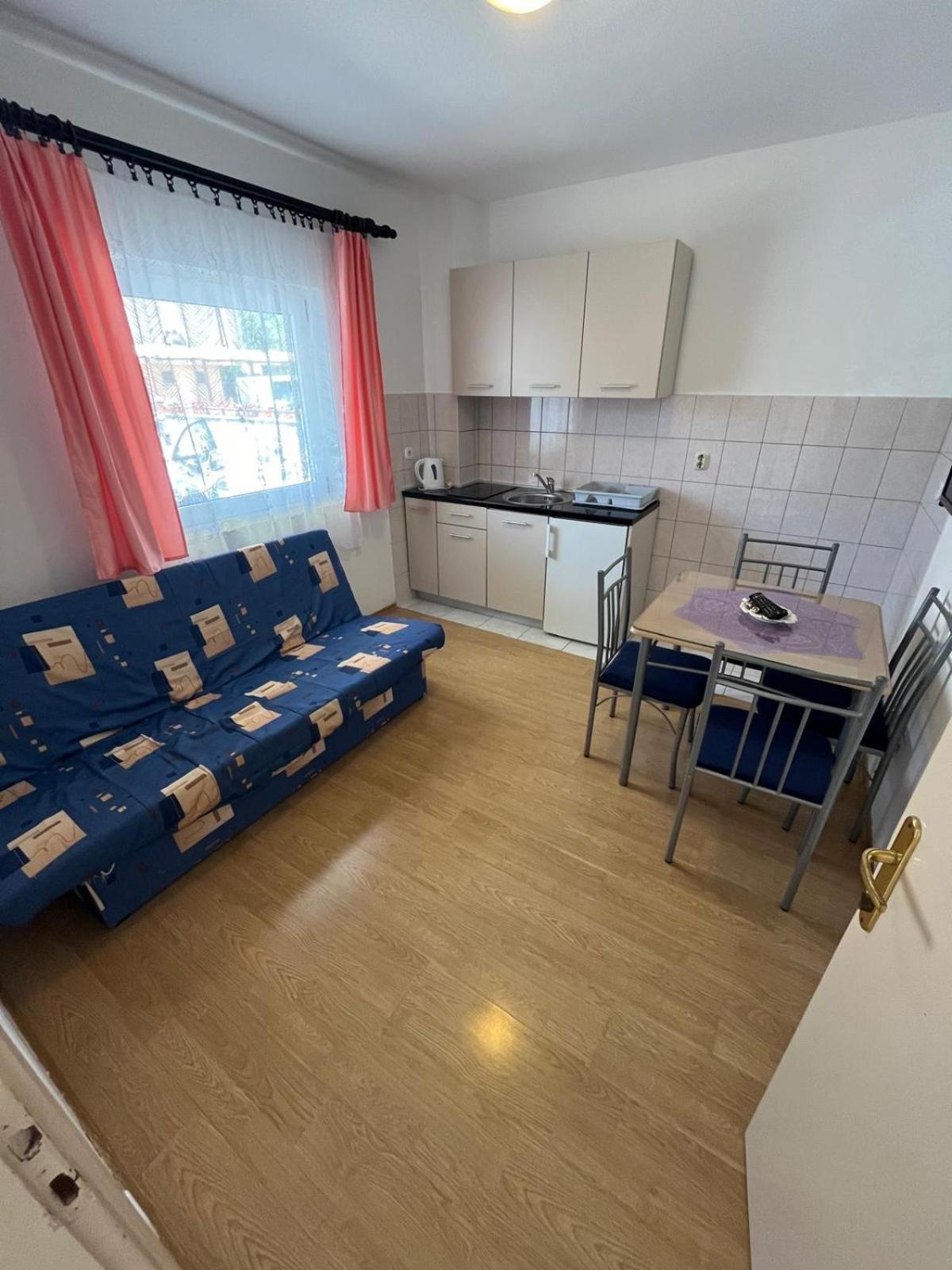 Apartmani Andrej Vodice Buitenkant foto